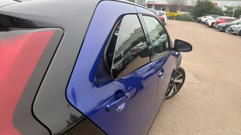 Toyota Aygo X 1.0 VVT-i Edge 5dr Petrol Hatchback